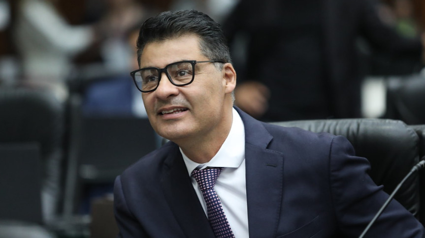 Assembleia Legislativa do Paraná Cria Farmácia Veterinária Popular para Acesso a Medicamentos Assembleia Legislativa do Paraná Cria Farmácia Veterinária Popular para Acesso a Medicamentos