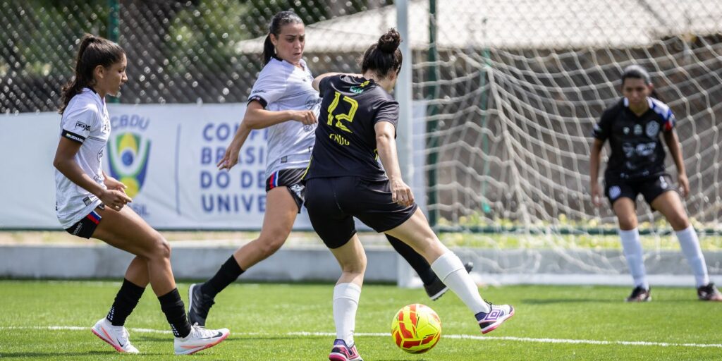 Curitiba Inaugura Campo Exclusivo para o Futebol Feminino nas JUBs Curitiba Inaugura Campo Exclusivo para o Futebol Feminino nas JUBs