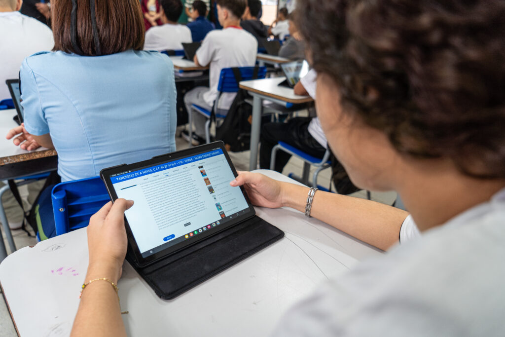 Educação no Paraná: Estado lidera repasses do VAAR pelo segundo ano consecutivo Educação no Paraná: Estado lidera repasses do VAAR pelo segundo ano consecutivo