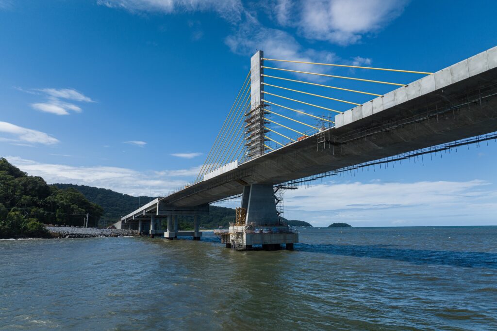 Inauguração da Ponte de Guaratuba: Um Marco para o Litoral do Paraná