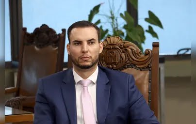 Leonardo Carneiro Assume Interinamente Comando da Guarda Municipal de Londrina Leonardo Carneiro Assume Interinamente Comando da Guarda Municipal de Londrina