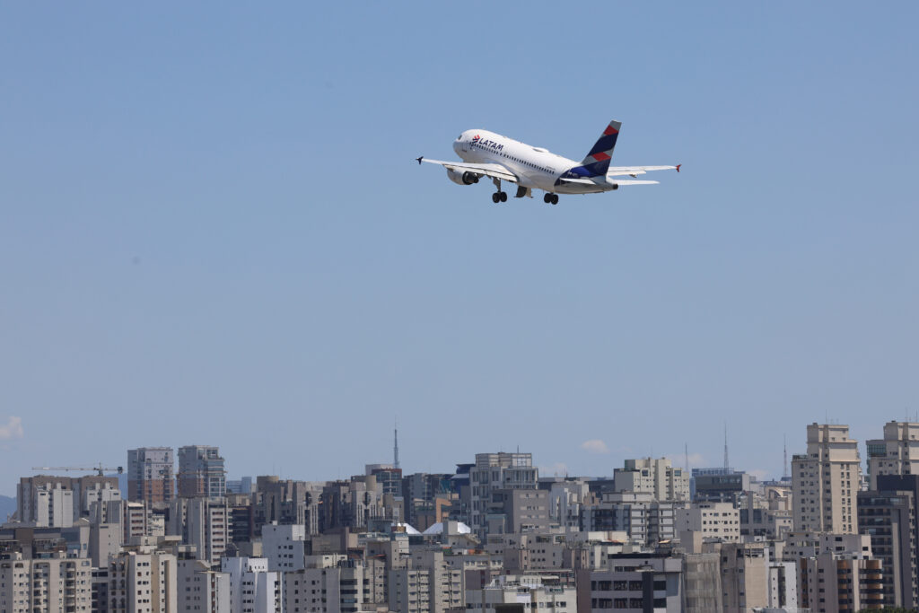 Mercado Ajusta Previsão de Inflação para 4,36% em 2024