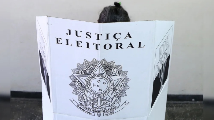 Movimentações Partidárias de Pré-Candidatos no Paraná Aceleram Antes das Eleições Movimentações Partidárias de Pré-Candidatos no Paraná Aceleram Antes das Eleições