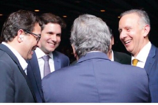 PSB na Paraíba Enfrenta Crise: Aguinaldo e Hugo Motta Repartem Apoios PSB na Paraíba Enfrenta Crise: Aguinaldo e Hugo Motta Repartem Apoios