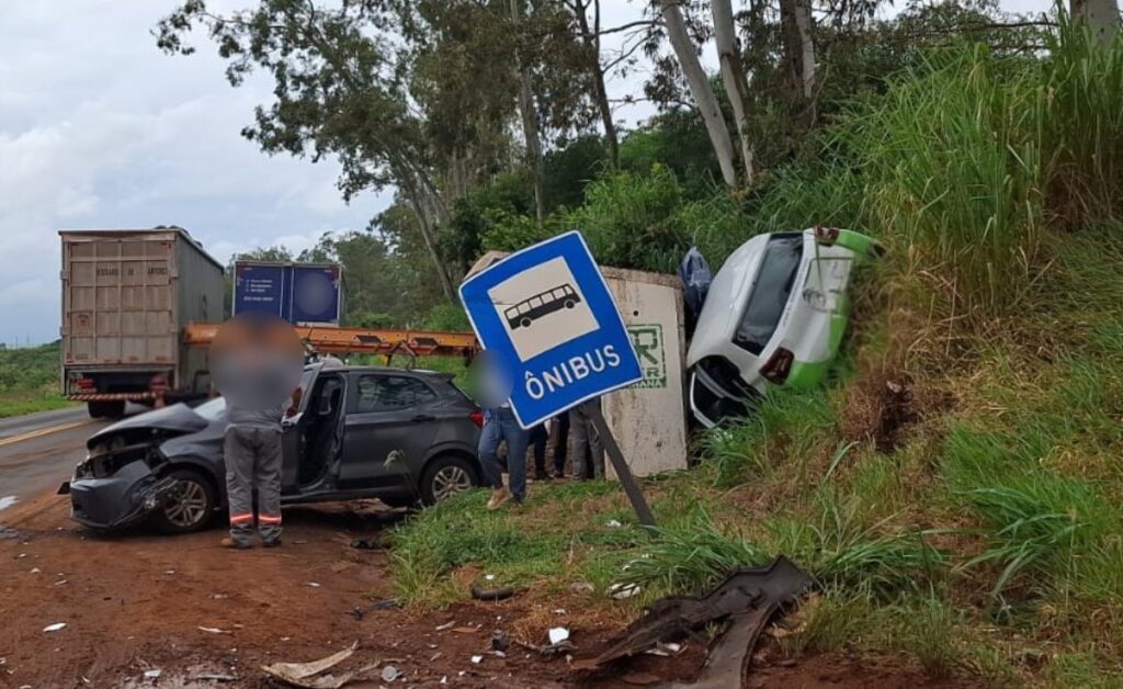 Tragédia no Paraná: Paciente morre em acidente envolvendo carro da Saúde