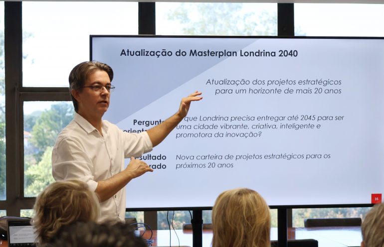 Londrina Iluminação Revitaliza Cabrinha e Conclui Mais de 65 Obras no 1º Trimestre de 2024 Londrina Iluminação Revitaliza Cabrinha e Conclui Mais de 65 Obras no 1º Trimestre de 2024