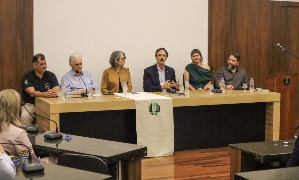 UEL Recebe R$ 2,2 Milhões do Governo do Paraná para Avançar em Inovação em Saúde UEL Recebe R$ 2,2 Milhões do Governo do Paraná para Avançar em Inovação em Saúde