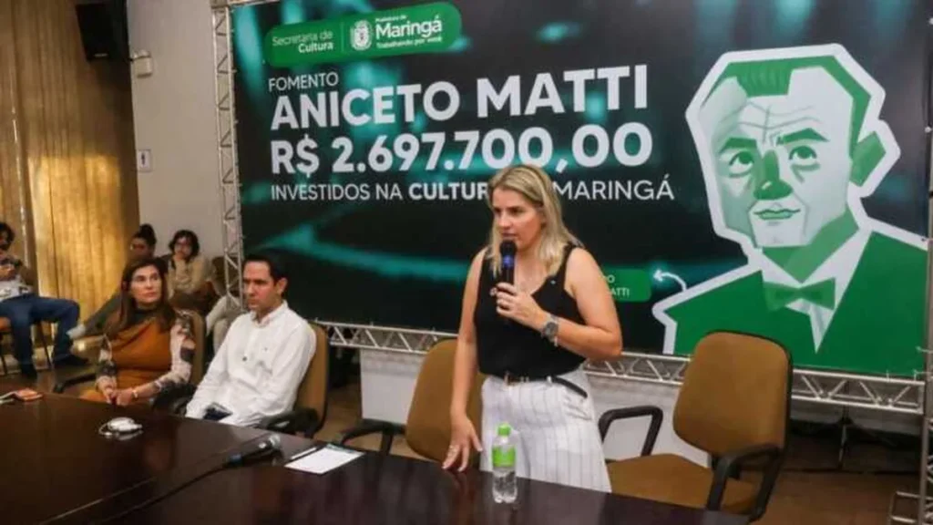 Câmara de Maringá fortalece cultura com investimento recorde no Fomento Aniceto Matti Câmara de Maringá fortalece cultura com investimento recorde no Fomento Aniceto Matti