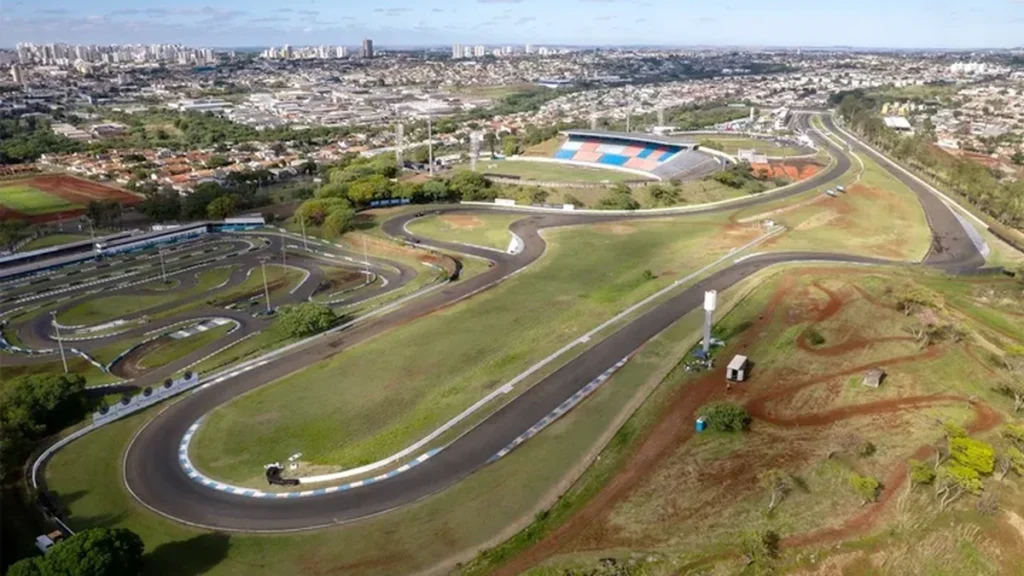 Copa Truck, NASCAR e HB20 movimentam nove corridas em Londrina