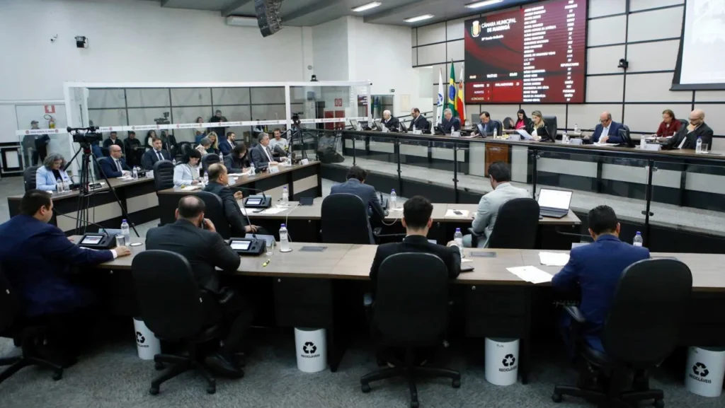 Câmara de Maringá aprova criação da empresa pública Maringá Data e Tecnologia S.A.