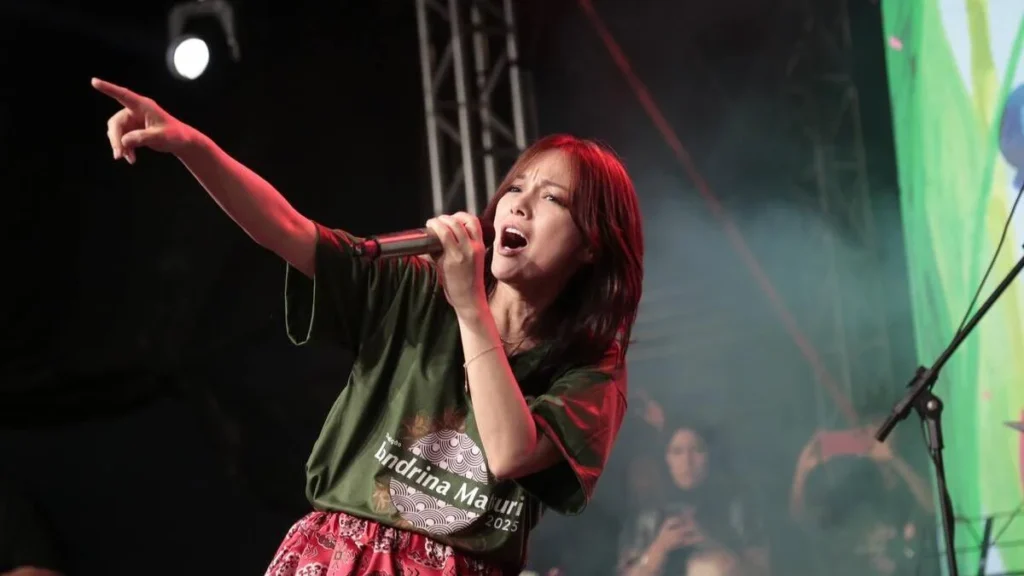 Cantora Japonesa Nanase Aikawa Retorna a Londrina para Show no 22º Londrina Matsuri