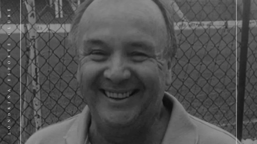 Xaxá, ídolo do Londrina, morre aos 74 anos deixando legado no futebol brasileiro Xaxá, ídolo do Londrina, morre aos 74 anos deixando legado no futebol brasileiro