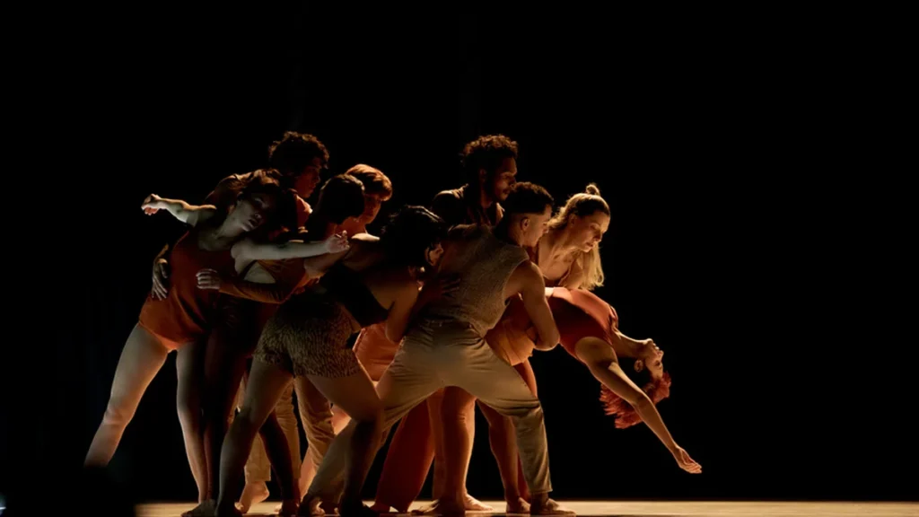 Espetáculo ‘Bora!’ do Ballet de Londrina agita o 2º Festival Santa Maria de Cultura Espetáculo ‘Bora!’ do Ballet de Londrina agita o 2º Festival Santa Maria de Cultura