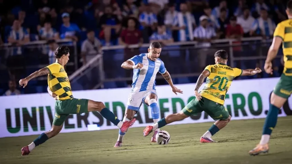 Londrina vence Cuiabá e mantém esperança na Série B com gol de Pottker