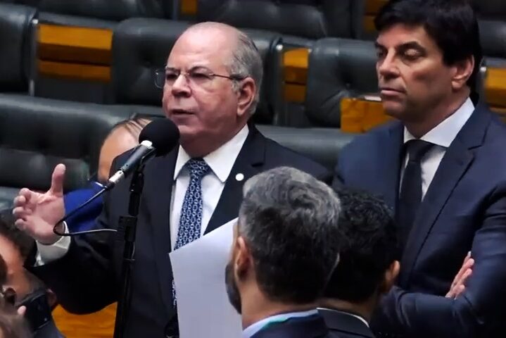 Hildo Rocha Elogia Governador Brandão por Iniciativas em Transporte Público no Maranhão Hildo Rocha Elogia Governador Brandão por Iniciativas em Transporte Público no Maranhão