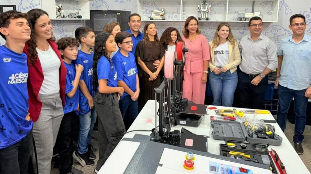 Rede Municipal de Ensino de Imperatriz Implantará 14 Laboratórios Makers em 2026 Rede Municipal de Ensino de Imperatriz Implantará 14 Laboratórios Makers em 2026