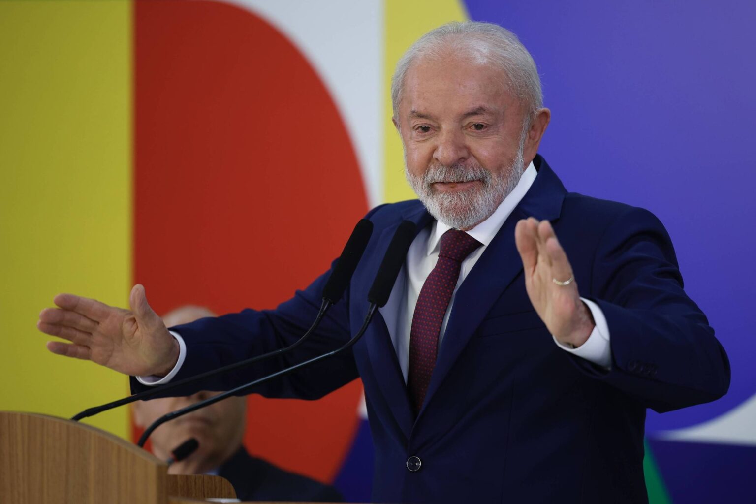 Retrospectiva Política 2025: Desafios e Reviravoltas no Cenário Nacional Retrospectiva Política 2025: Desafios e Reviravoltas no Cenário Nacional