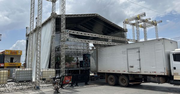 Réveillon da PREFS: Celebração na Beira Rio em Imperatriz Réveillon da PREFS: Celebração na Beira Rio em Imperatriz