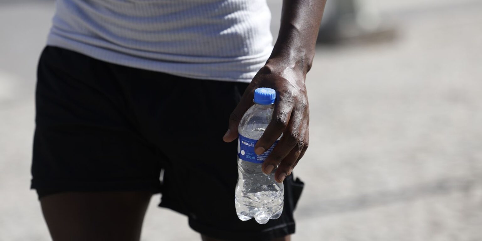 Calor Extremamente Alto Causa Mais de 2.600 Atendimentos em Emergências no Rio de Janeiro