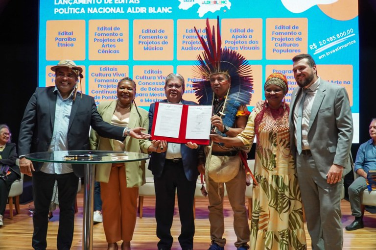 Paraíba: MinC Lança Projetos e Editais de Fomento à Cultura com Investimento de R$ 65 Milhões Paraíba: MinC Lança Projetos e Editais de Fomento à Cultura com Investimento de R$ 65 Milhões