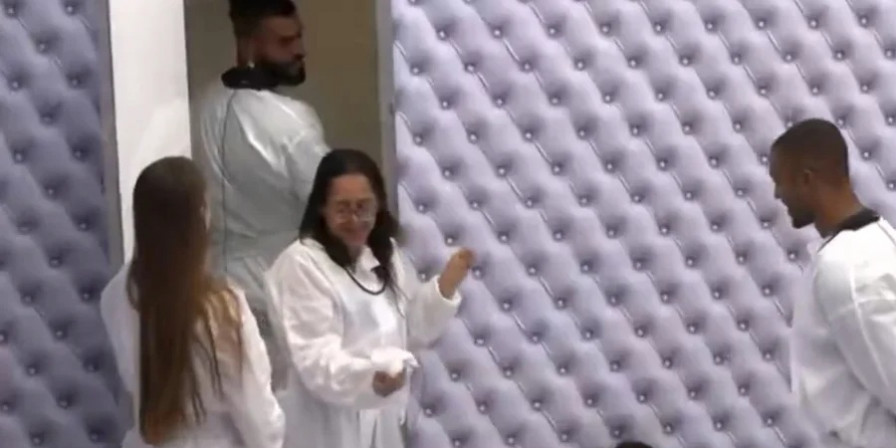 Quarto Branco do BBB 26: Críticas Intensificadas entre os Participantes Quarto Branco do BBB 26: Críticas Intensificadas entre os Participantes