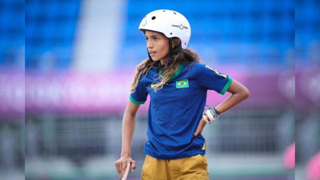Rayssa Leal Completa 18 Anos: Reviva Seus Títulos e Curiosidades da Promissora Atleta do Skate Rayssa Leal Completa 18 Anos: Reviva Seus Títulos e Curiosidades da Promissora Atleta do Skate