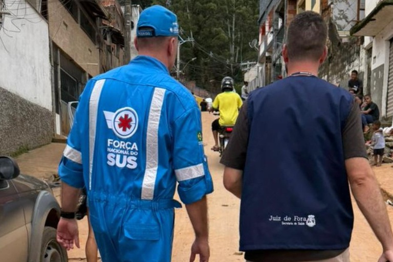Apoio Emergencial: Atendimento de Saúde Intensificado em Municípios Mineiros Atingidos por Chuvas Apoio Emergencial: Atendimento de Saúde Intensificado em Municípios Mineiros Atingidos por Chuvas