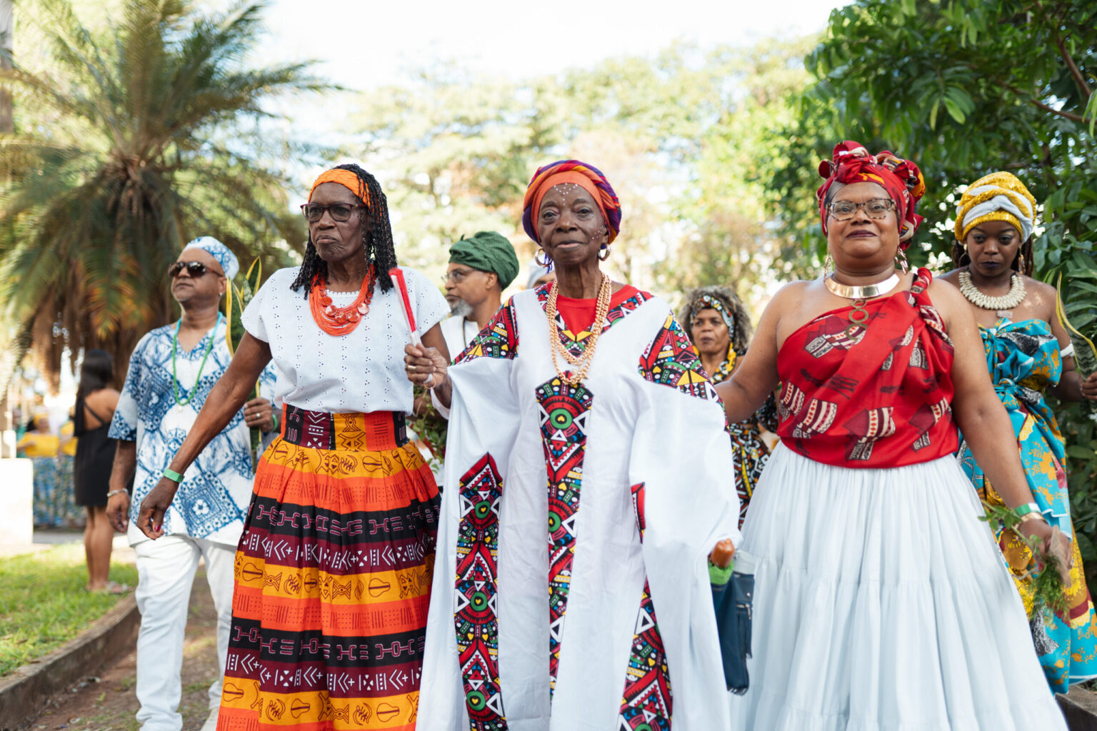 Cortejo de Pré-Carnaval: Baque Caipira Celebra Mama África em Grande Estilo Cortejo de Pré-Carnaval: Baque Caipira Celebra Mama África em Grande Estilo