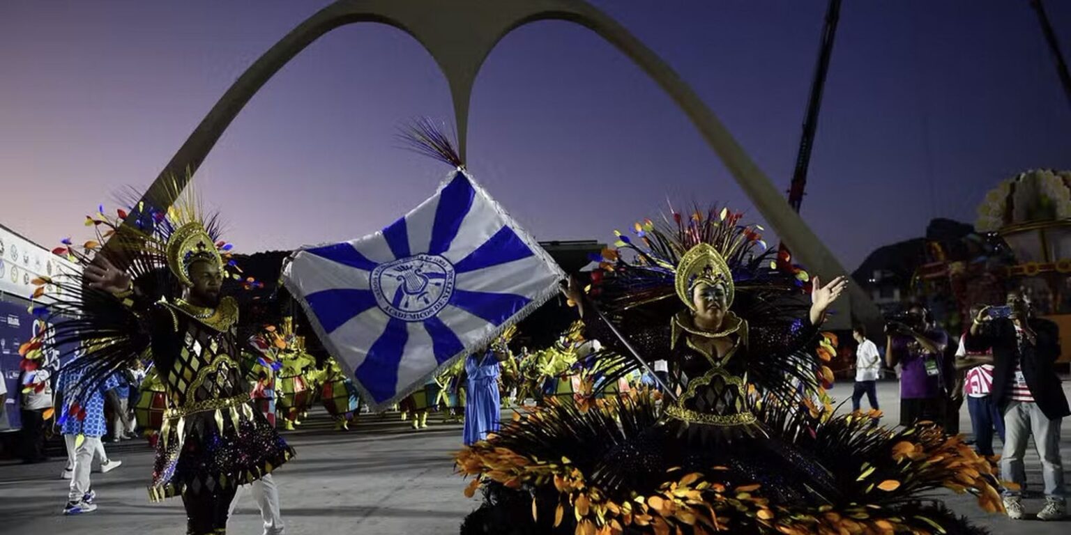 Desfiles do Grupo Especial: Emocionantes Enredos Marcando o Carnaval 2024