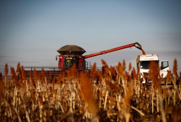 Agronegócio Respira aliviado com Novas Medidas sobre Diesel e Busca Aumento do Biodiesel Agronegócio Respira aliviado com Novas Medidas sobre Diesel e Busca Aumento do Biodiesel