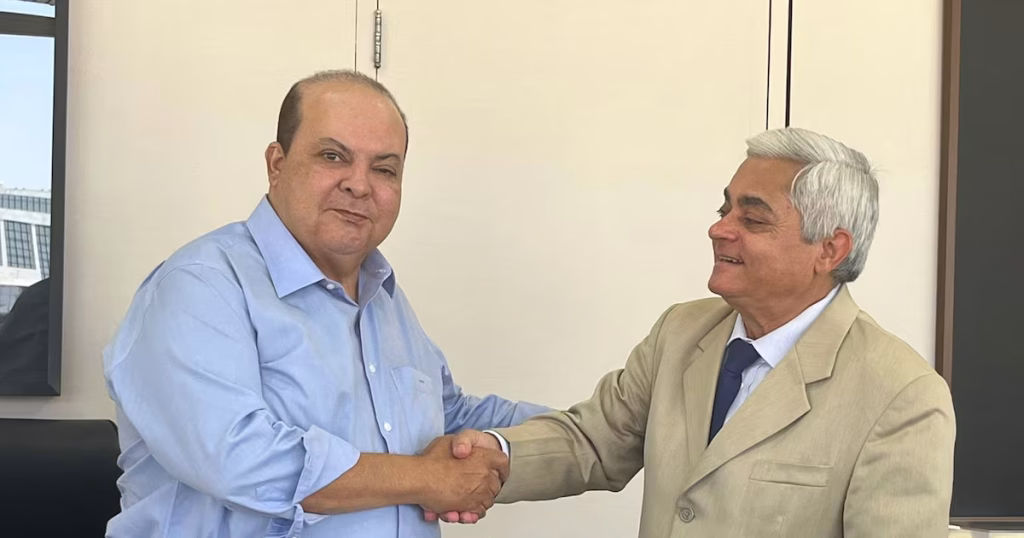 Desembargador do TJDFT com Filhos em Cargos de Confiança Autoriza Socorro ao BRB Desembargador do TJDFT com Filhos em Cargos de Confiança Autoriza Socorro ao BRB