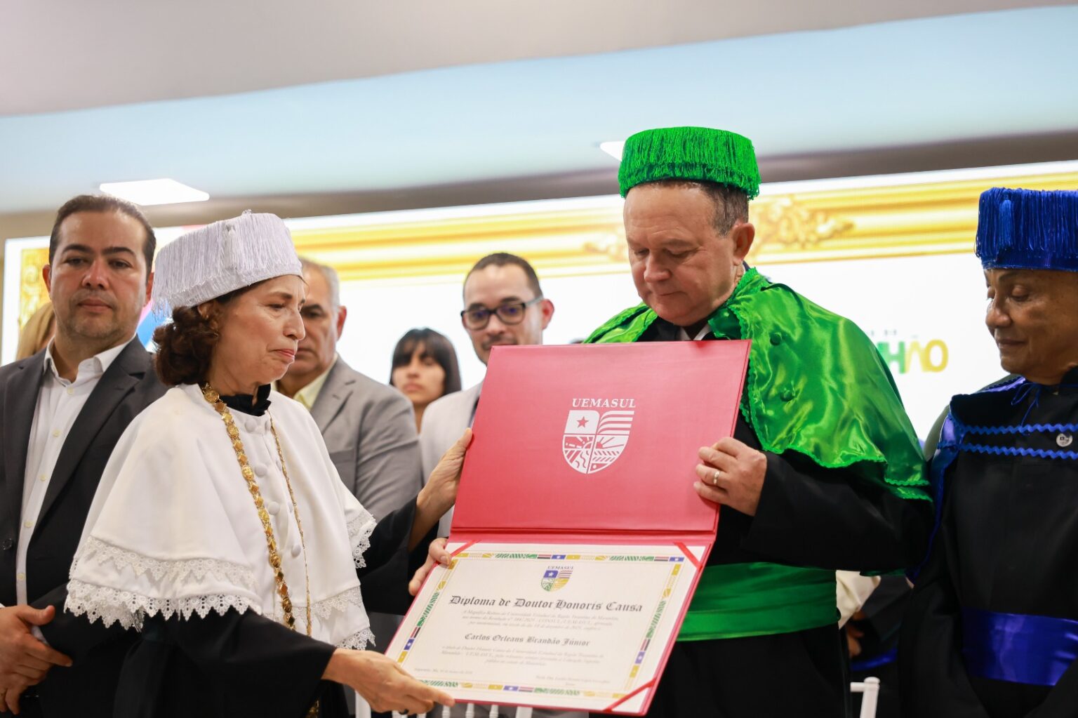 Governador Brandão Recebe Doutor Honoris Causa e Anuncia Novos Investimentos na Uemasul Governador Brandão Recebe Doutor Honoris Causa e Anuncia Novos Investimentos na Uemasul