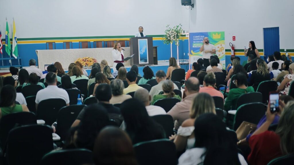 Seminário Revela Novo Currículo da Educação Integral em Imperatriz Seminário Revela Novo Currículo da Educação Integral em Imperatriz