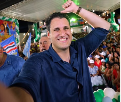 Oposição Aproveita Medos da Classe Política em Relação a Braide Oposição Aproveita Medos da Classe Política em Relação a Braide