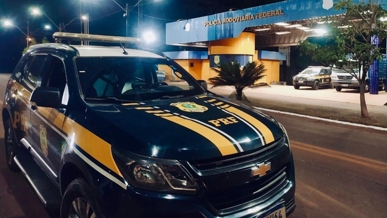 PRF Recupera Motocicleta Roubada e Prende Condutor por Receptação em Imperatriz (MA) PRF Recupera Motocicleta Roubada e Prende Condutor por Receptação em Imperatriz (MA)