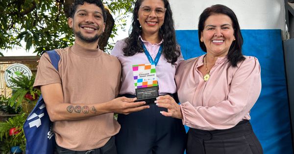 Professor de Imperatriz Conquista 3º Lugar em Prêmio Nacional com Museu Digital Professor de Imperatriz Conquista 3º Lugar em Prêmio Nacional com Museu Digital