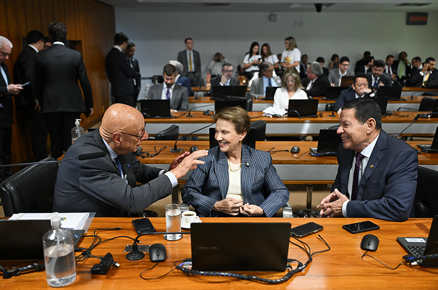 Senado Aprova Política Nacional de Incentivo à Fabricação de Motores Senado Aprova Política Nacional de Incentivo à Fabricação de Motores