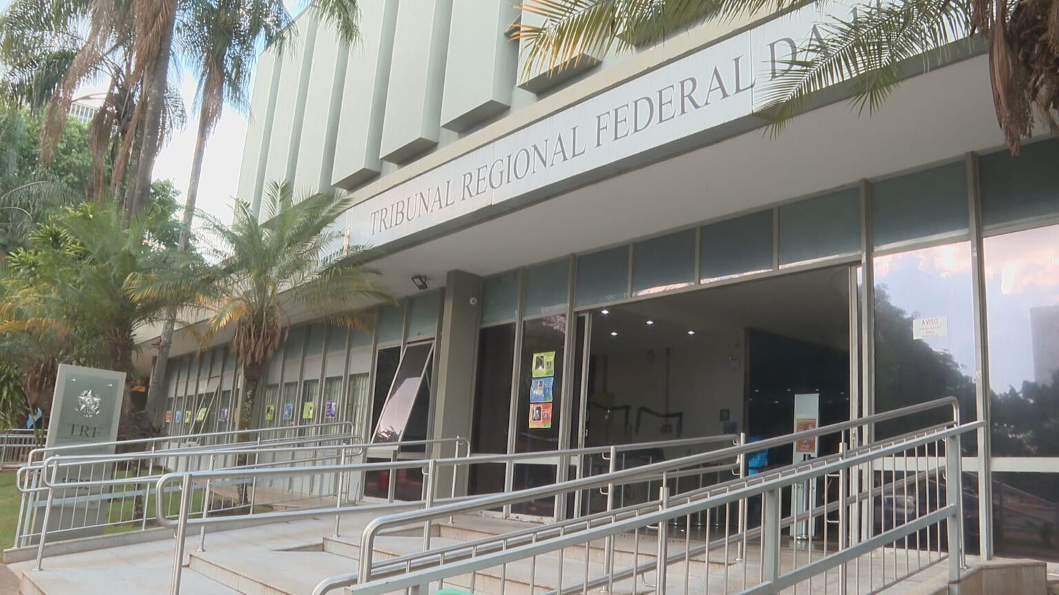 PF Apura Irregularidades na Liberação de Precatórios e seu Repasses a Fundos de Investimento PF Apura Irregularidades na Liberação de Precatórios e seu Repasses a Fundos de Investimento