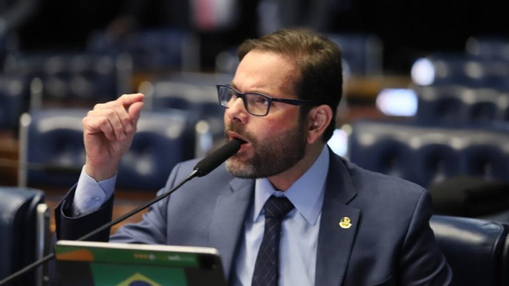 Senador Jorge Seif Destina R$ 14 Milhões para Saúde em Santa Catarina Antes de Licença Senador Jorge Seif Destina R$ 14 Milhões para Saúde em Santa Catarina Antes de Licença
