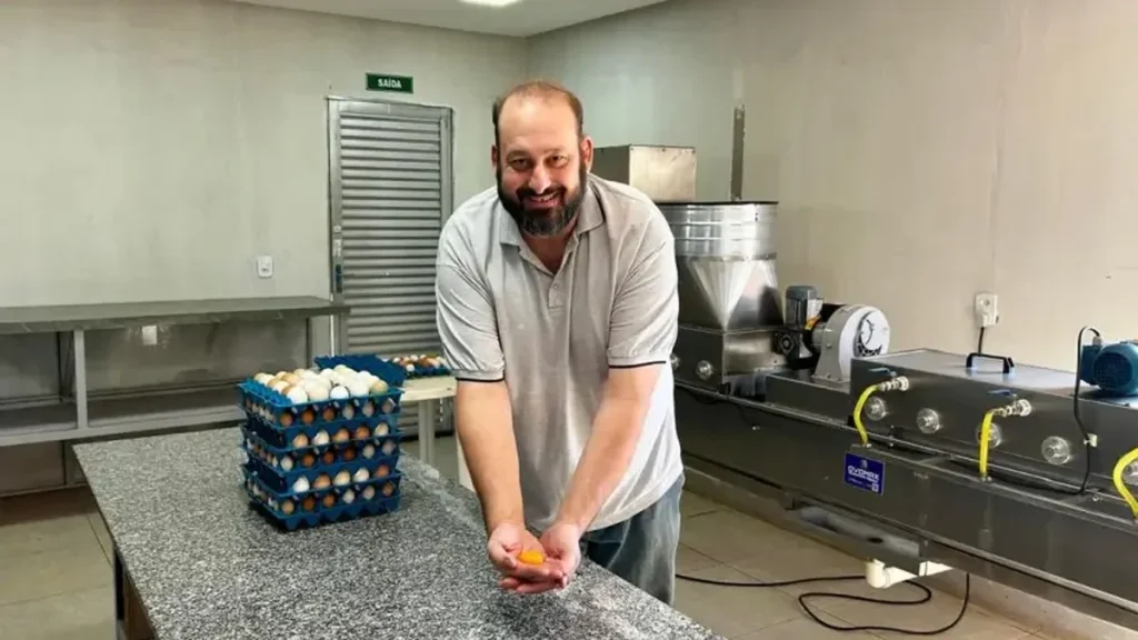 De Profissional de Tecnologia a Produtor Rural: Como Luciano Transformou Desafios em Sucesso no Setor Avícola De Profissional de Tecnologia a Produtor Rural: Como Luciano Transformou Desafios em Sucesso no Seto
