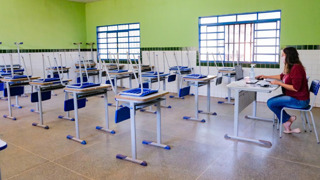 Ano Letivo Finaliza e Aulas da Rede Municipal de Cuiabá Retornam em Fevereiro de 2026 Ano Letivo Finaliza e Aulas da Rede Municipal de Cuiabá Retornam em Fevereiro de 2026