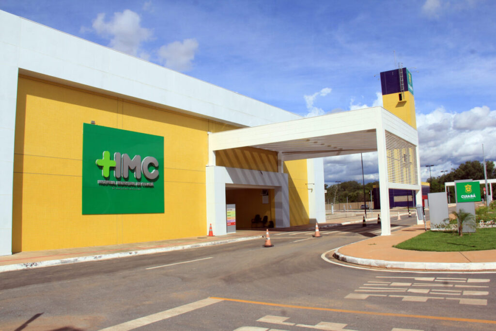 Crise Salarial em Cuiabá: Médicos Sem Pagamento Ameaçam Saúde Pública
