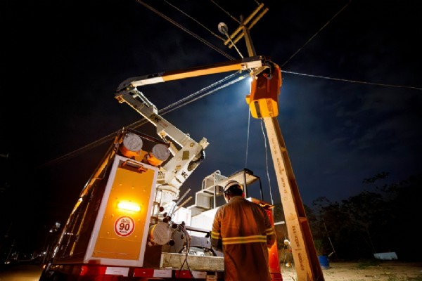 Cuiabá Economiza R$ 1 Milhão Anual com Iluminação Pública Modernizada Cuiabá Economiza R$ 1 Milhão Anual com Iluminação Pública Modernizada