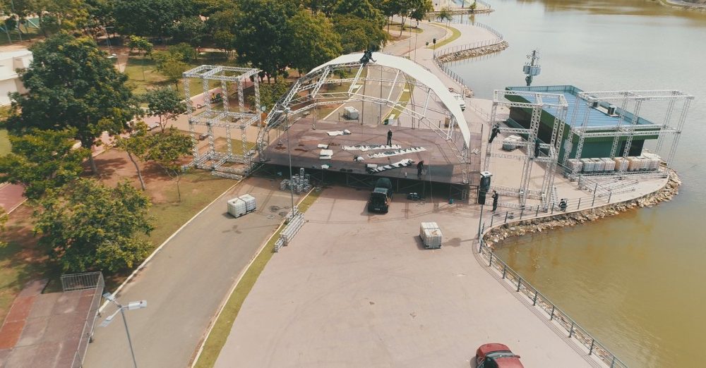 Réveillon da Família em Cuiabá: Shows, Queima de Fogos e Inclusão na Celebração de 2026 Réveillon da Família em Cuiabá: Shows, Queima de Fogos e Inclusão na Celebração de 2026