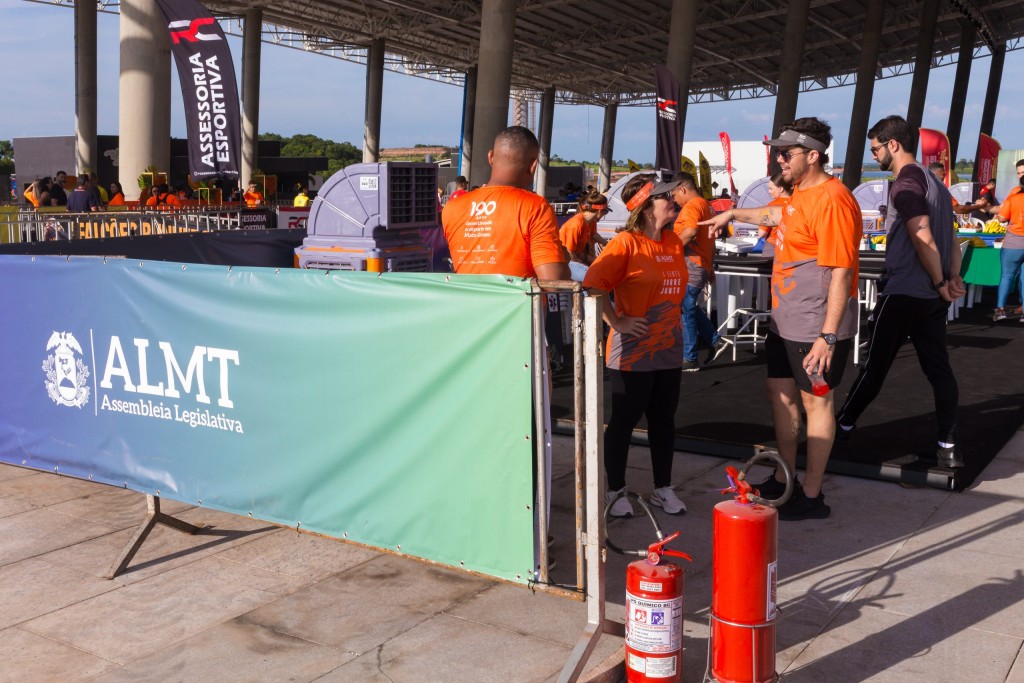 ALMT Reforça Apoio ao Esporte e Celebra Integração na 41ª Corrida de Reis ALMT Reforça Apoio ao Esporte e Celebra Integração na 41ª Corrida de Reis