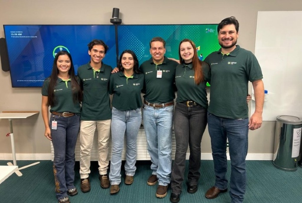 Bayer e Faeg Jovens: Formando Líderes para um Agronegócio Sustentável Bayer e Faeg Jovens: Formando Líderes para um Agronegócio Sustentável
