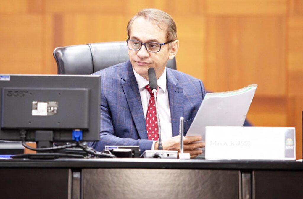 Deputado Wilson Santos questiona contrato de R$ 10,6 milhões na gestão cultural Deputado Wilson Santos questiona contrato de R$ 10,6 milhões na gestão cultural