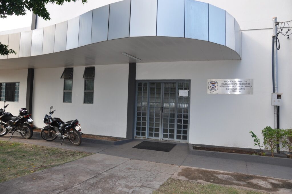Diretor de Escola Militar Afastado Após Denúncia de Assédio em MT Diretor de Escola Militar Afastado Após Denúncia de Assédio em MT