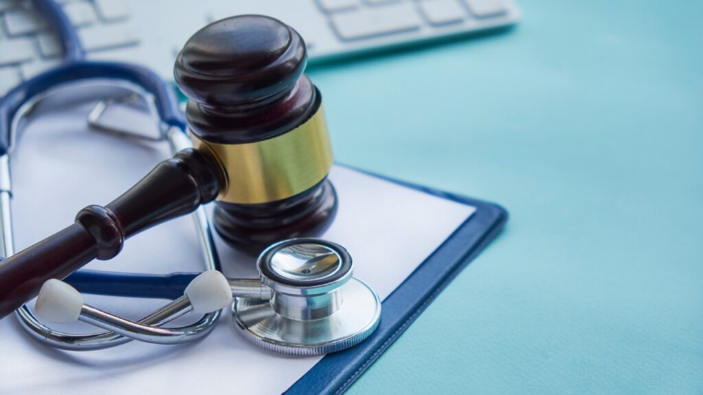 Judicialização da Saúde em Mato Grosso: 22,7 mil novos processos e 86% de liminares deferidas