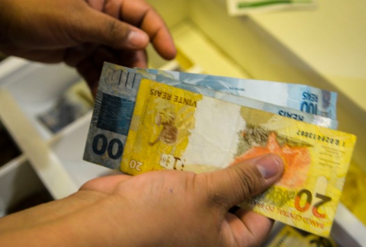 Mato Grosso: Liderança em Endividamento em Meio à Renda Mais Equilibrada Mato Grosso: Liderança em Endividamento em Meio à Renda Mais Equilibrada